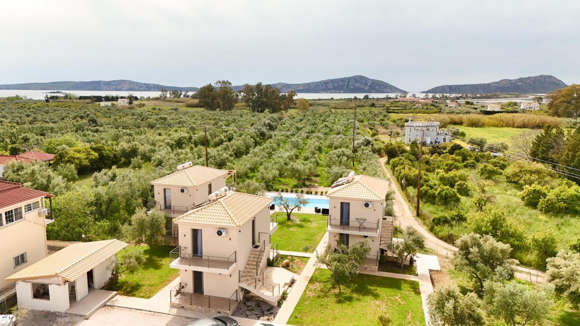 Three Charites Resort Gialova Exteriér fotografie